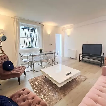 Hyde Park Two Bed Apartamento